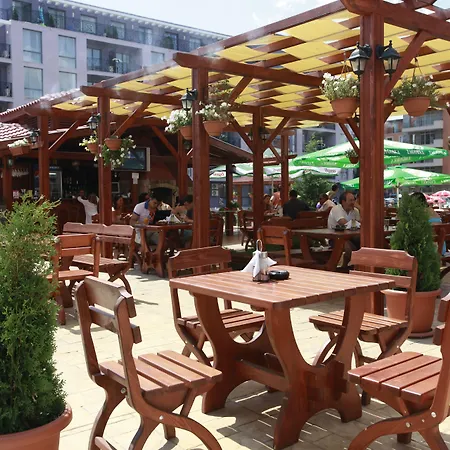 Aparthotel Rainbow 1 Complex