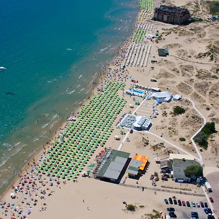 Rainbow 1 Complex サニービーチ