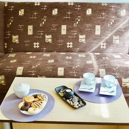 アパートホテル Rainbow 1 Complex サニービーチ