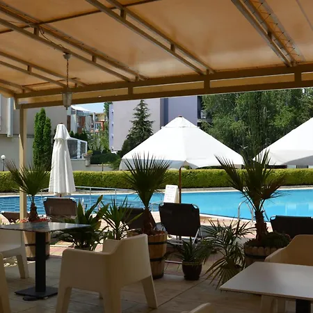 Rainbow 1 Complex サニービーチ