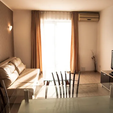 Rainbow 1 Complex 3* Σάνι Μπιτς