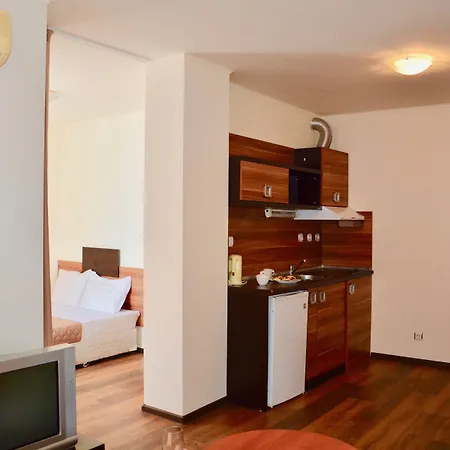 アパートホテル Rainbow 1 Complex