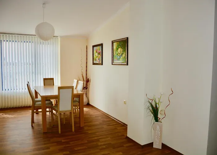 Rainbow 1 Complex Apartmanhotel