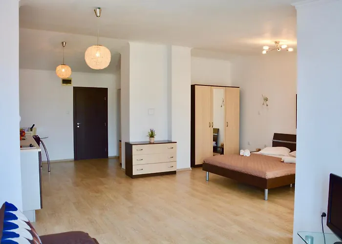 Apart-hotel Rainbow 1 Complex