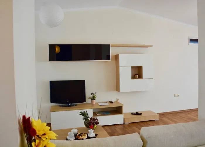 Aparthotel Rainbow 1 Complex