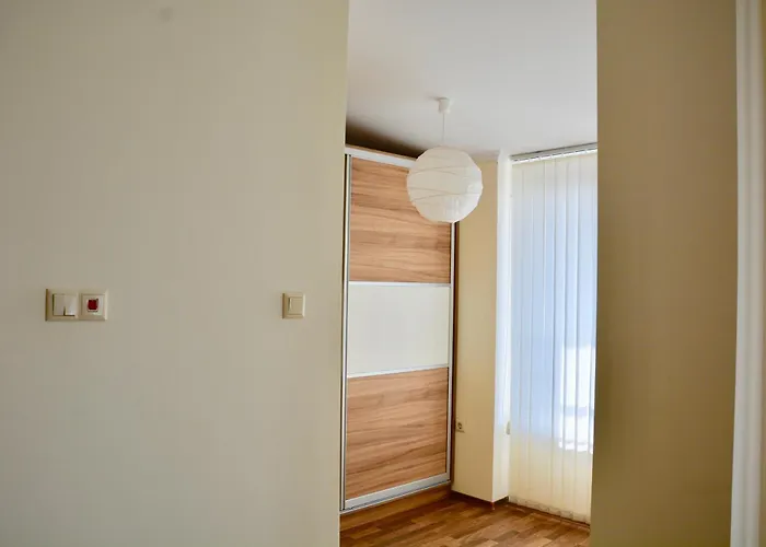 Rainbow 1 Complex Aparthotel Slantschew brjag