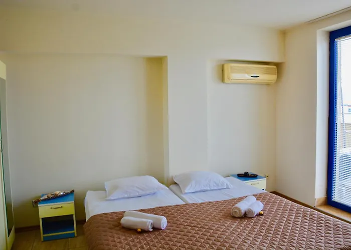 Rainbow 1 Complex Aparthotel 3*