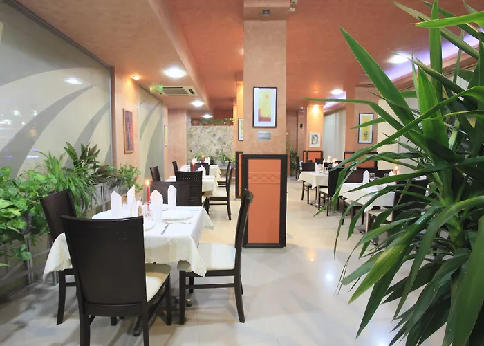 Rainbow 1 Complex Aparthotel Slantschew brjag